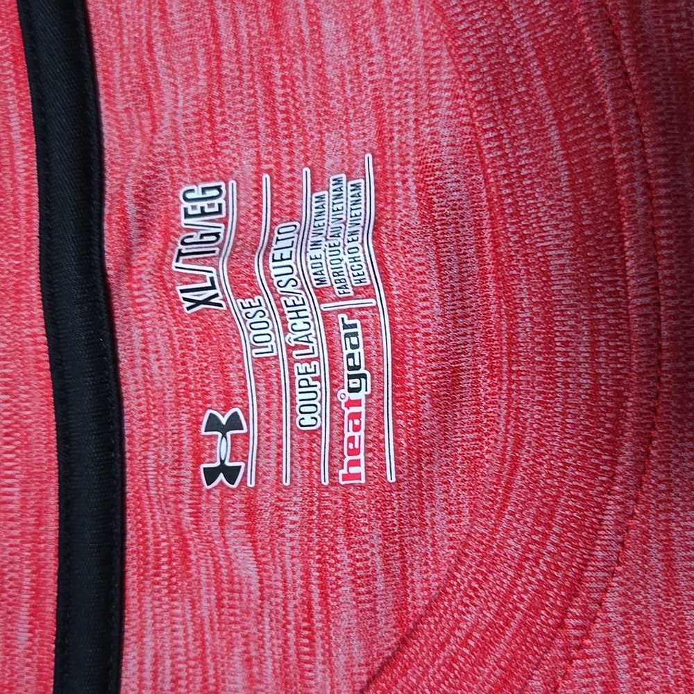Under Armour Heat Gear Loose Tee - Picture 2 of 3